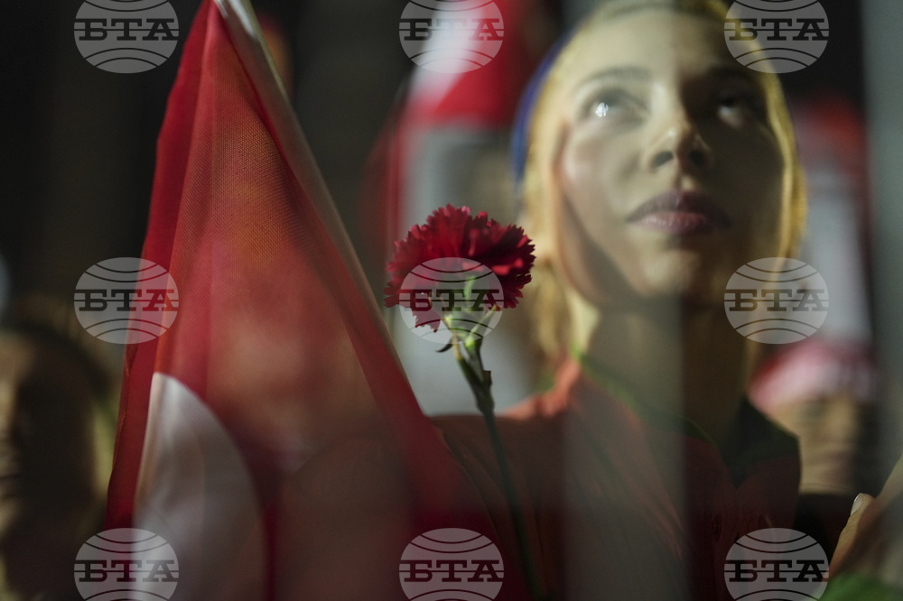 Имамоглу към протестиращите турски младежи: "Вие пишете история, ще бъдете пример за света"