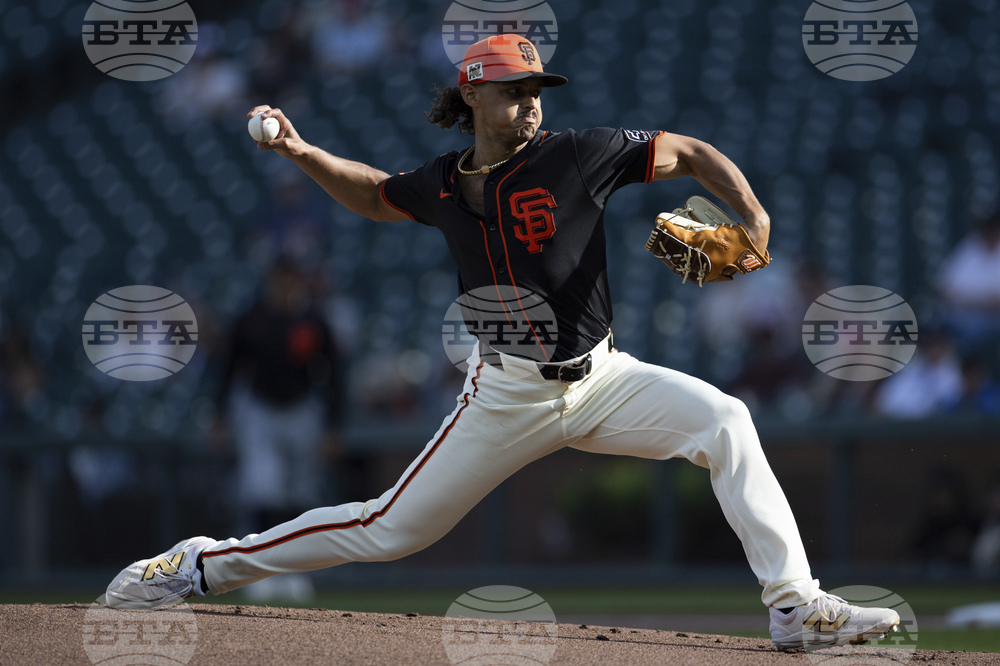 Tigers Giants Baseball