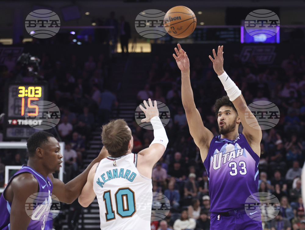 Grizzlies Jazz Basketball