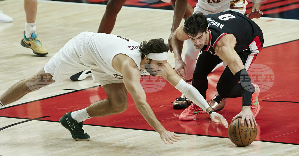 Cavaliers Trail Blazers Basketball