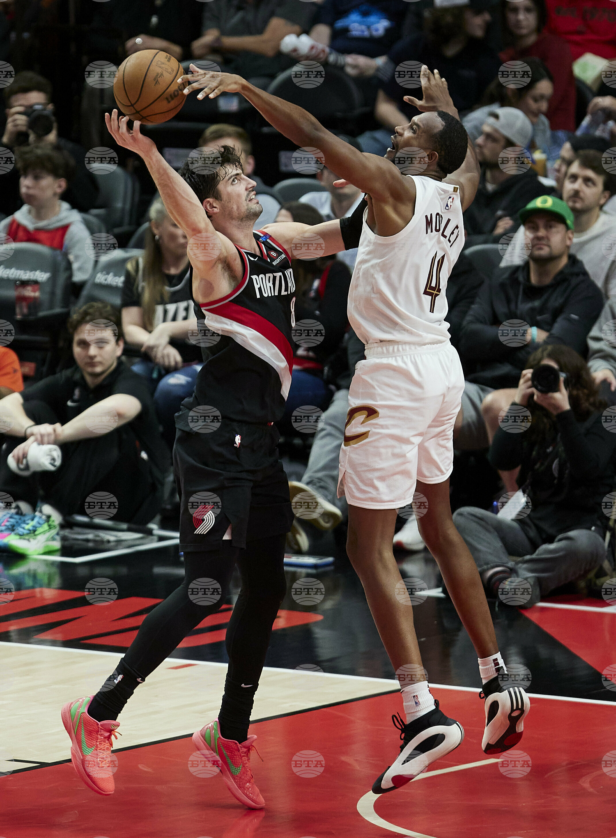 Cavaliers Trail Blazers Basketball
