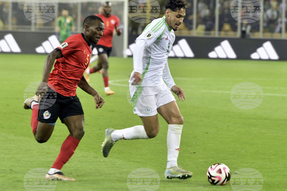 Algeria Mozambique WCup Soccer