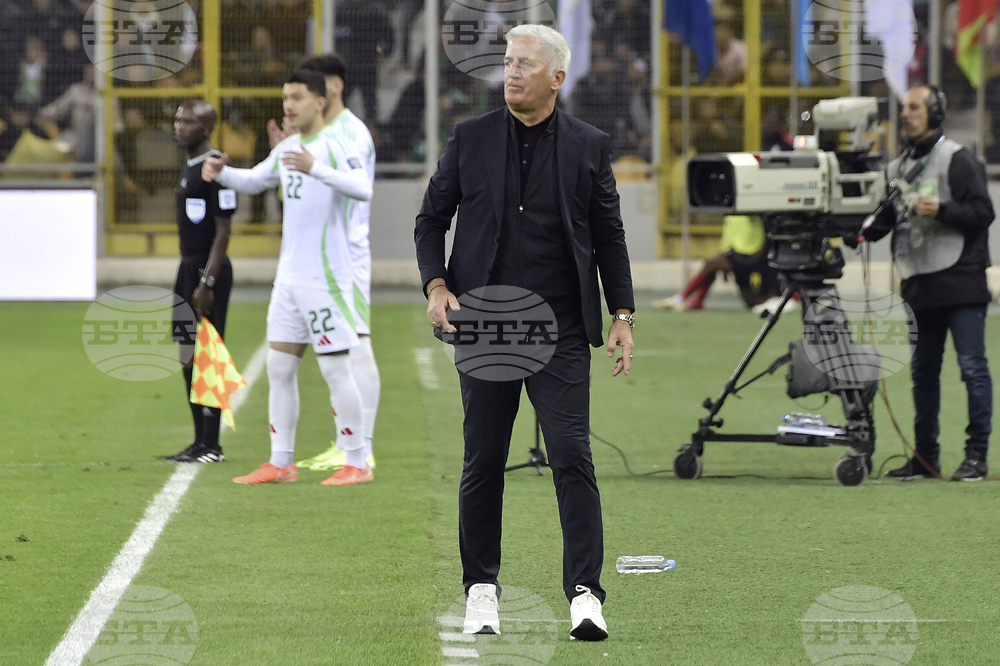Algeria Mozambique WCup Soccer