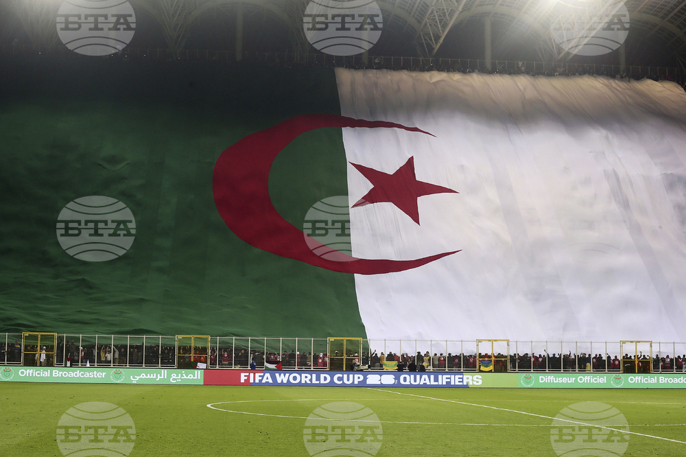 Algeria Mozambique WCup Soccer