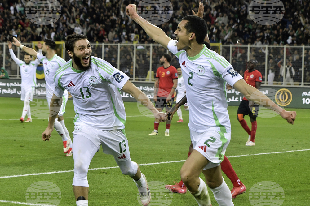 Algeria Mozambique WCup Soccer
