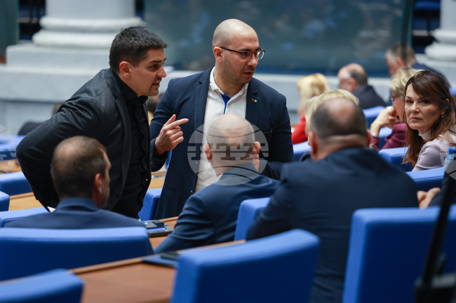 Парламентът отхвърли промени в Закона за задълженията и договорите, с които длъжниците могат да ползват института на погасителната давност 