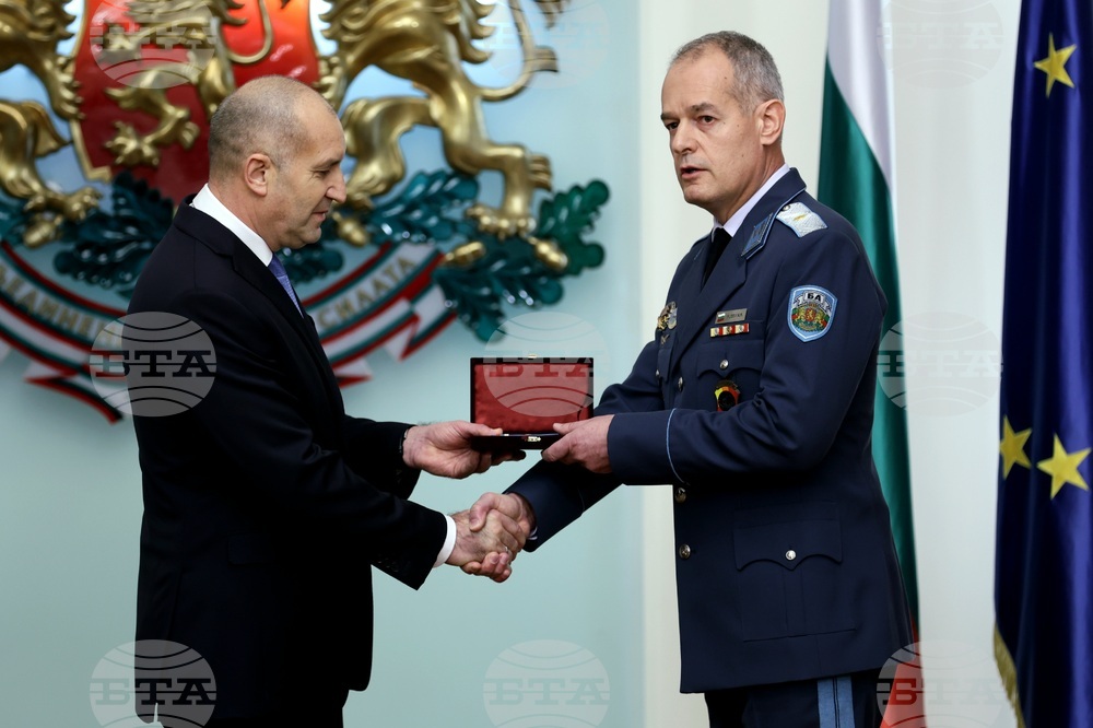 Президентство - военнослужещи - висши офицерски звания