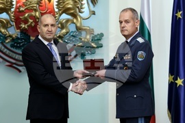 Президентство - военнослужещи - висши офицерски звания