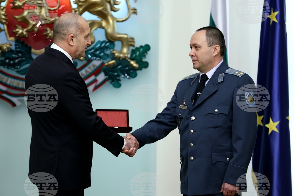 Президентство - военнослужещи - висши офицерски звания