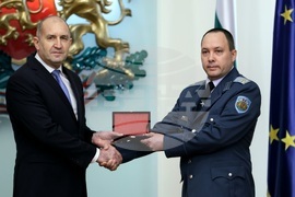 Президентство - военнослужещи - висши офицерски звания