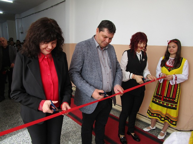 Учениците от Антоново ще спортуват в обновен физкултурен салон