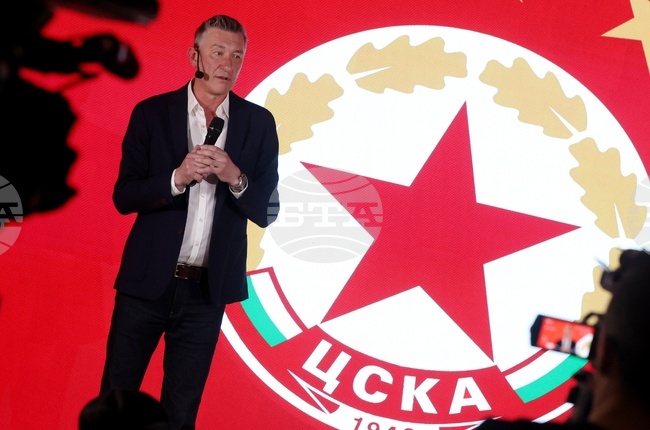 ЦСКА изрази категорична подкрепа за директора Радослав Златков и помоли феновете за търпение
