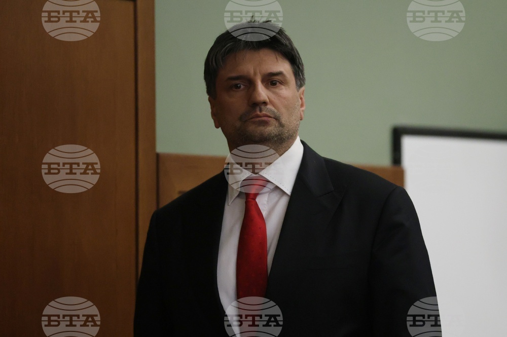 Пострадалият ученик в София не е бутнат от друг човек, каза гл. комисар Любомир Николов 