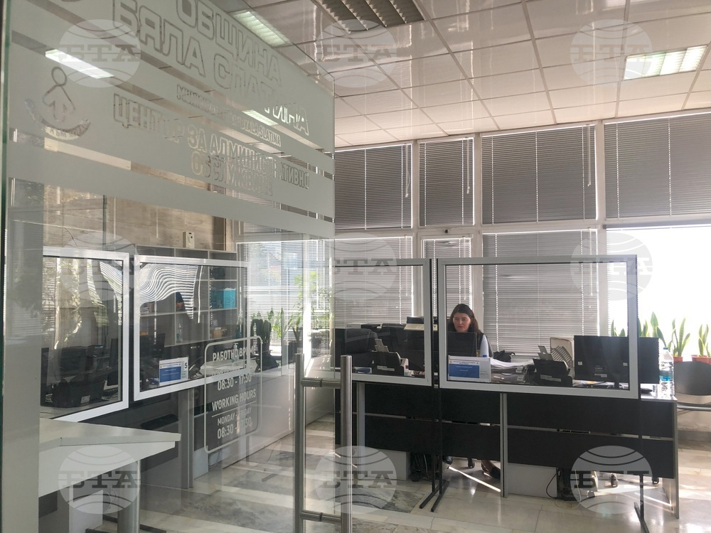 Предложение за повишаване на местните такси и цени на услуги разглеждат общинските съветници в Бяла Слатина