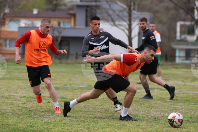 Югозападният университет в Благоевград възстанови турнир по мини футбол след десетгодишно прекъсване