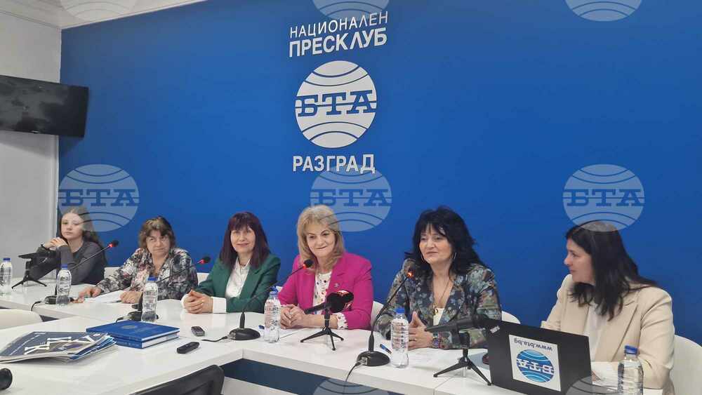 Конкурсът „Григор Попов“ в Разград да прерасне в международен, предложиха участници в среща дискусия