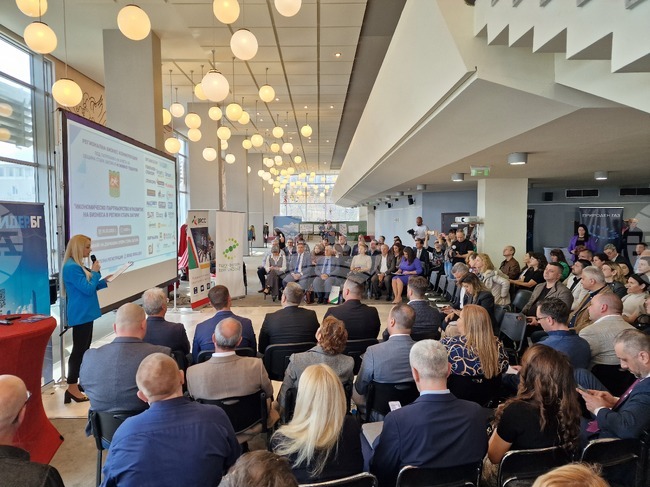 В Стара Загора обсъдиха развитието на бизнеса в региона и възможностите за инвестиции. 