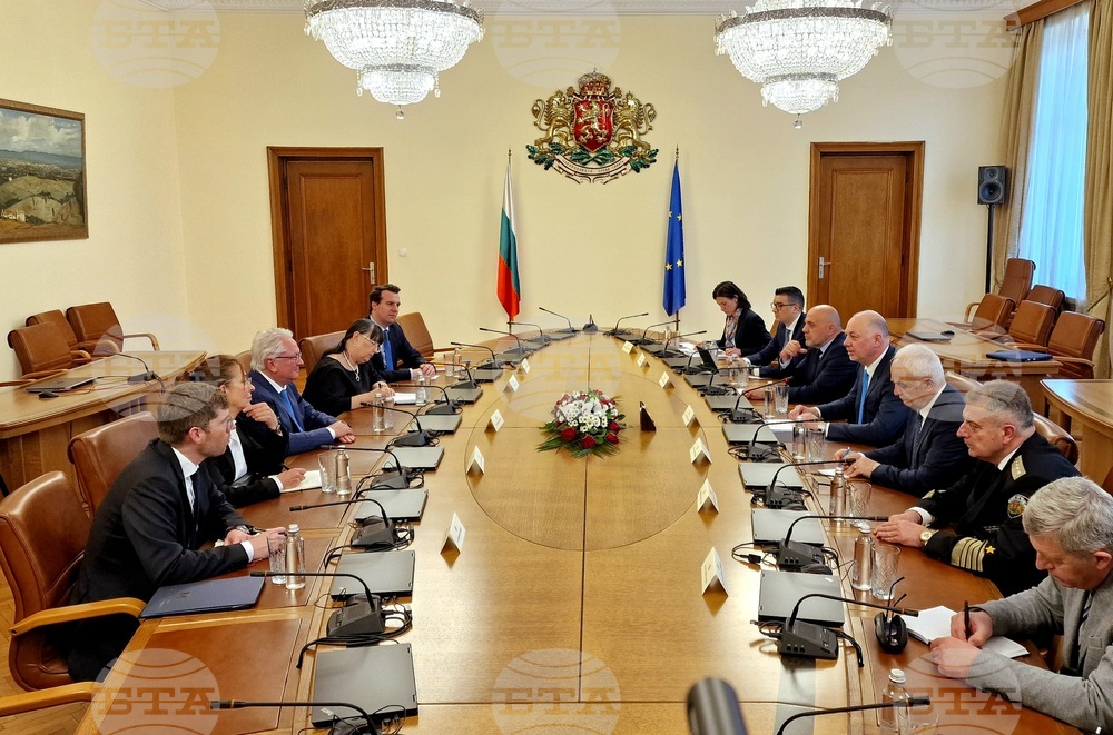 PM Zhelyazkov Stresses Importance of "Clear Message on Developing Defence Industry Joint Ventures" in Meeting with Rheinmetall Delegation