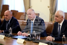 Министерски съвет - Росен Желязков - Армин Папергер - среща