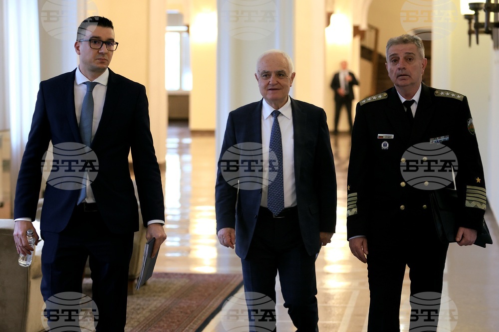 Министерски съвет - Росен Желязков - Армин Папергер - среща