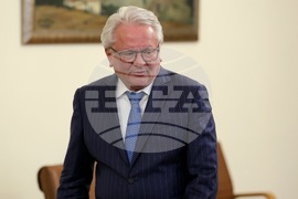 Министерски съвет - Росен Желязков - Армин Папергер - среща