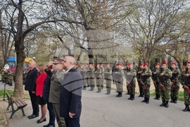 Стара Загора - поднасяне на венци и цветя - Ден на Тракия