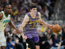 Lakers Pacers Basketball