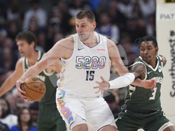 Bucks Nuggets Basketball