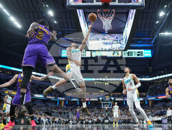 Lakers Pacers Basketball