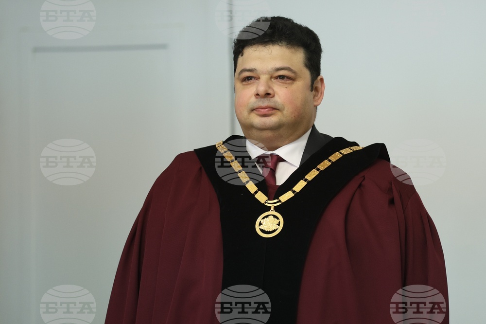Newly Elected Constitutional Court Judge Orlin Kolev Swears In