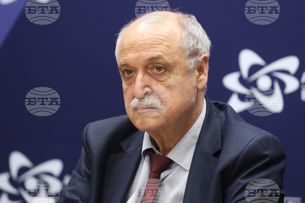 Bulgarian, US Nuclear Regulators Train Experts on AP1000 Reactor Technology