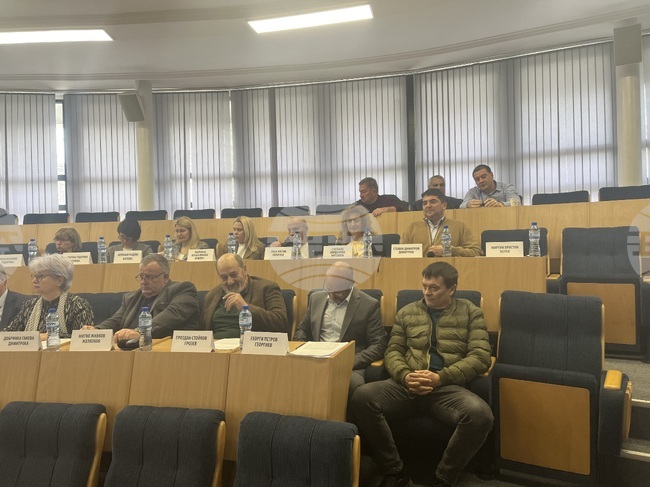 В бюджета на Димитровград са постъпили 2,45 млн. лв от разпоредителни сделки с общинско имущество, сочи приетият от Общинския съвет отчет 