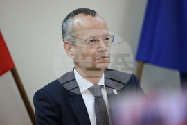 Благоевград - Георги Динев - Методи Байкушев - договор - пресконференция