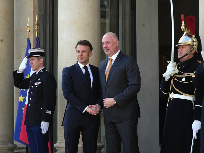 Bulgarian PM Is in Paris for Ukraine Summit