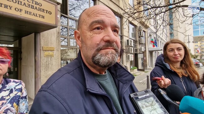 Протестиращите психиатри остават в стачна готовност и не са склонни да отстъпят от исканията си