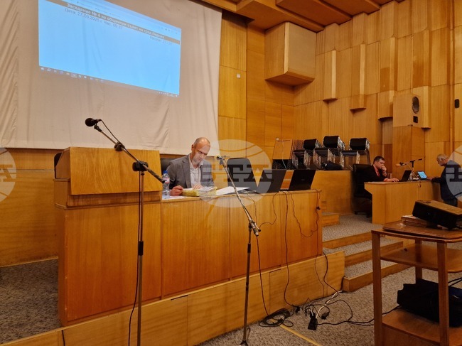 Общинският съвет в Перник ще гласува бюджета на общината за 2025 година на днешното си редовно заседание