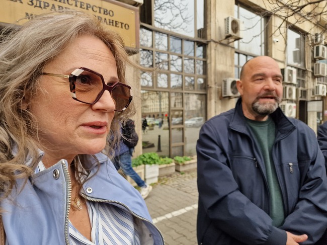 Протестиращите психиатри остават в стачна готовност и не са склонни да отстъпят от исканията си