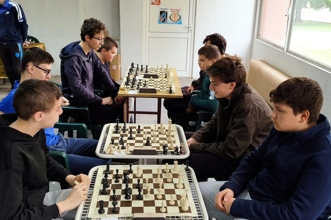 Турнир по шах за деца организира Младежкият дом в Монтана