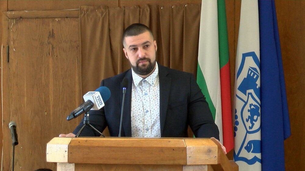 Общинският съветник Калин Виденов предлага община Видин да отпуска стипендии на студенти по медицина и здравни грижи