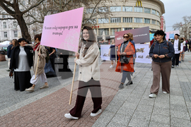 Пловдив - Международния ден на театъра - театрално шествие