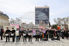 Пловдив - Международния ден на театъра - театрално шествие