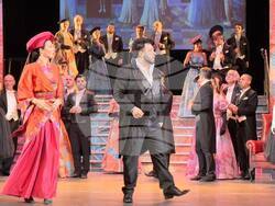 „Веселата вдовица“ в Музикалния театър, снимка – Музикален театър/ Георги  Илиев