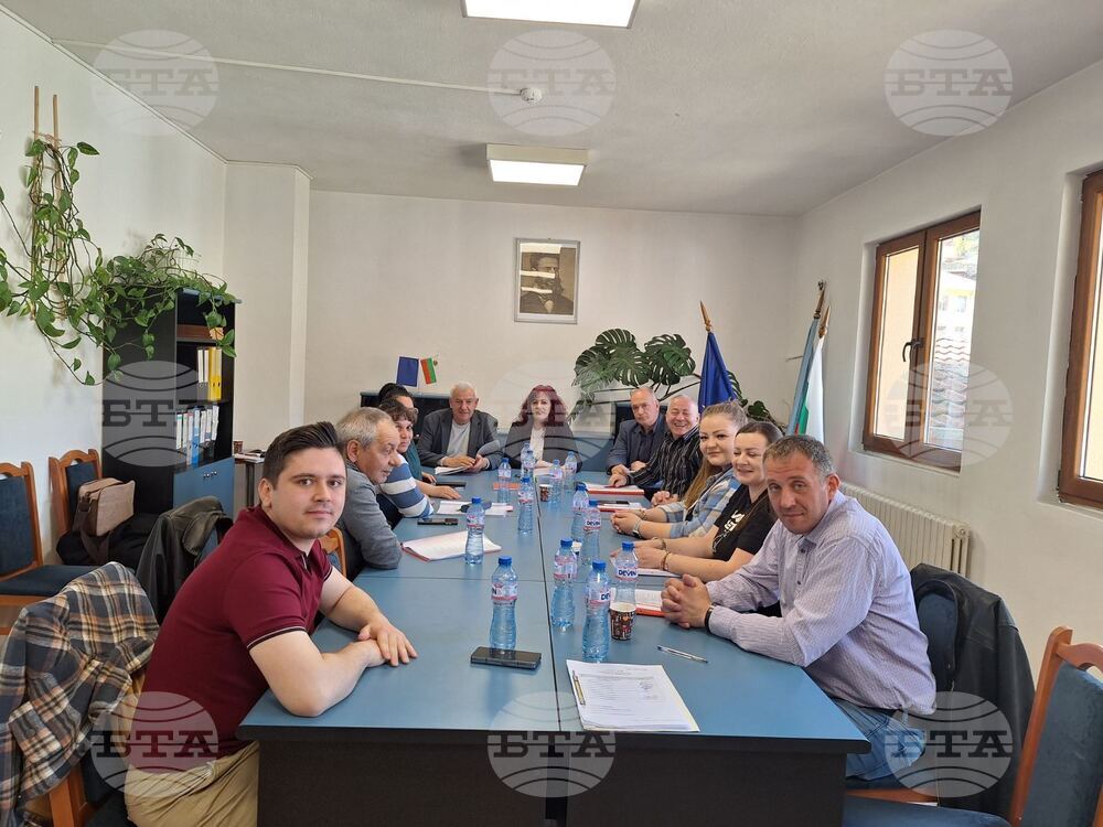 Общинският съвет в Лъки възложи на кмета на града да проведе обществена поръчка за превоз на пътници по утвърдена транспортна схема