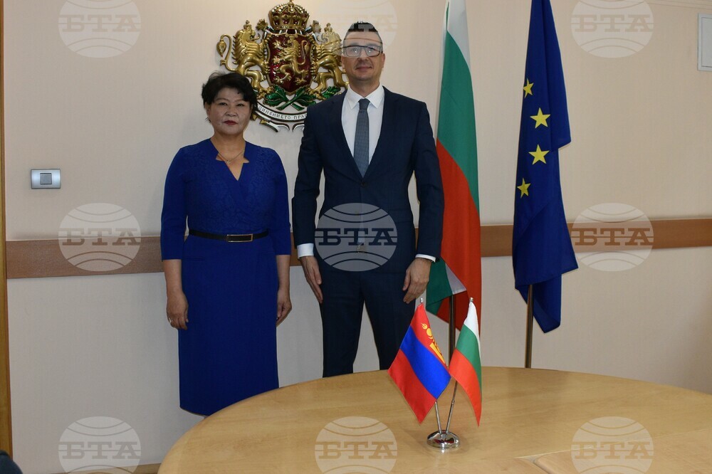 Bulgaria’s Economy Minister, Mongolia’s Ambassador Discuss Opportunities for Expanding Economic Cooperation