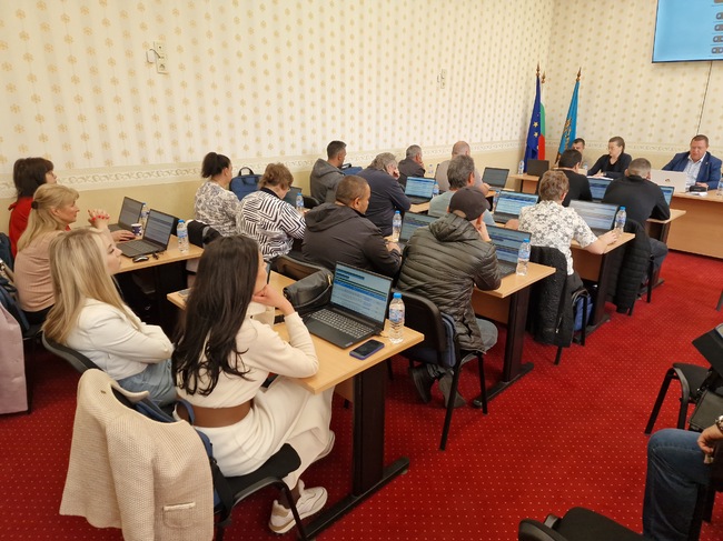 Общо 117 материала е разгледал Общинският съвет в Стражица за второто шестмесечие на миналата година