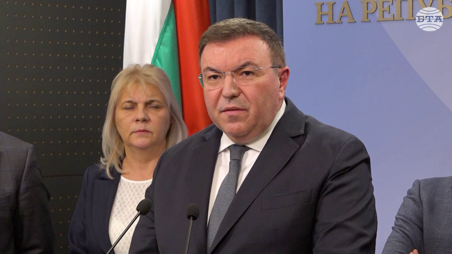 Коалиционните партньори призоваха "Демокрация, права и свободи"-ДПС да преосмислят поведението си