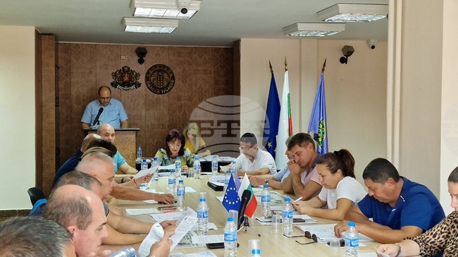 Общинските съветници в Полски Тръмбеш приеха отчет за изпълнение на бюджета и програма за развитие на читалищната дейност