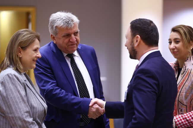 Minister Manol Genov Attends Environment Council Meeting in Brussels