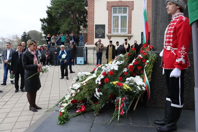 Ирена Тодорова: Баба Тонка е вдъхновител на поколения българи и жена, показала много ясно силата на родолюбието