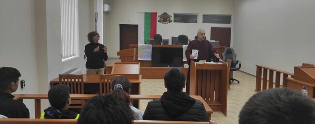 Темата за детското правосъдие представи пред ученици заместник-окръжният прокурор на Търговище 
